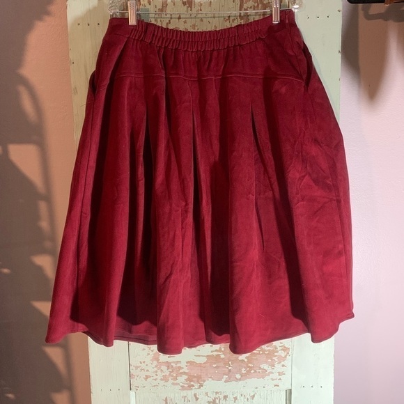 Tanming Red Lined Wool Blend Skirt with Pockets. Side Zipper Closure. Size L NWT - Picture 4 of 8